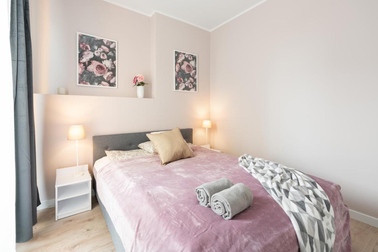 Superapart Aignera Apt 4, Family Friendly Oasis Warszawa Eksteriør billede
